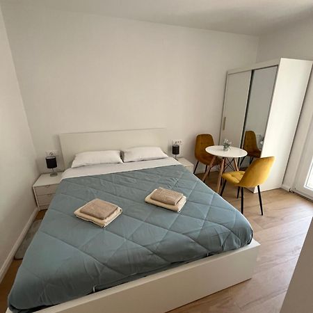 ザダルGreen Oasis For Two, 30 Meters From Seaアパートメント エクステリア 写真