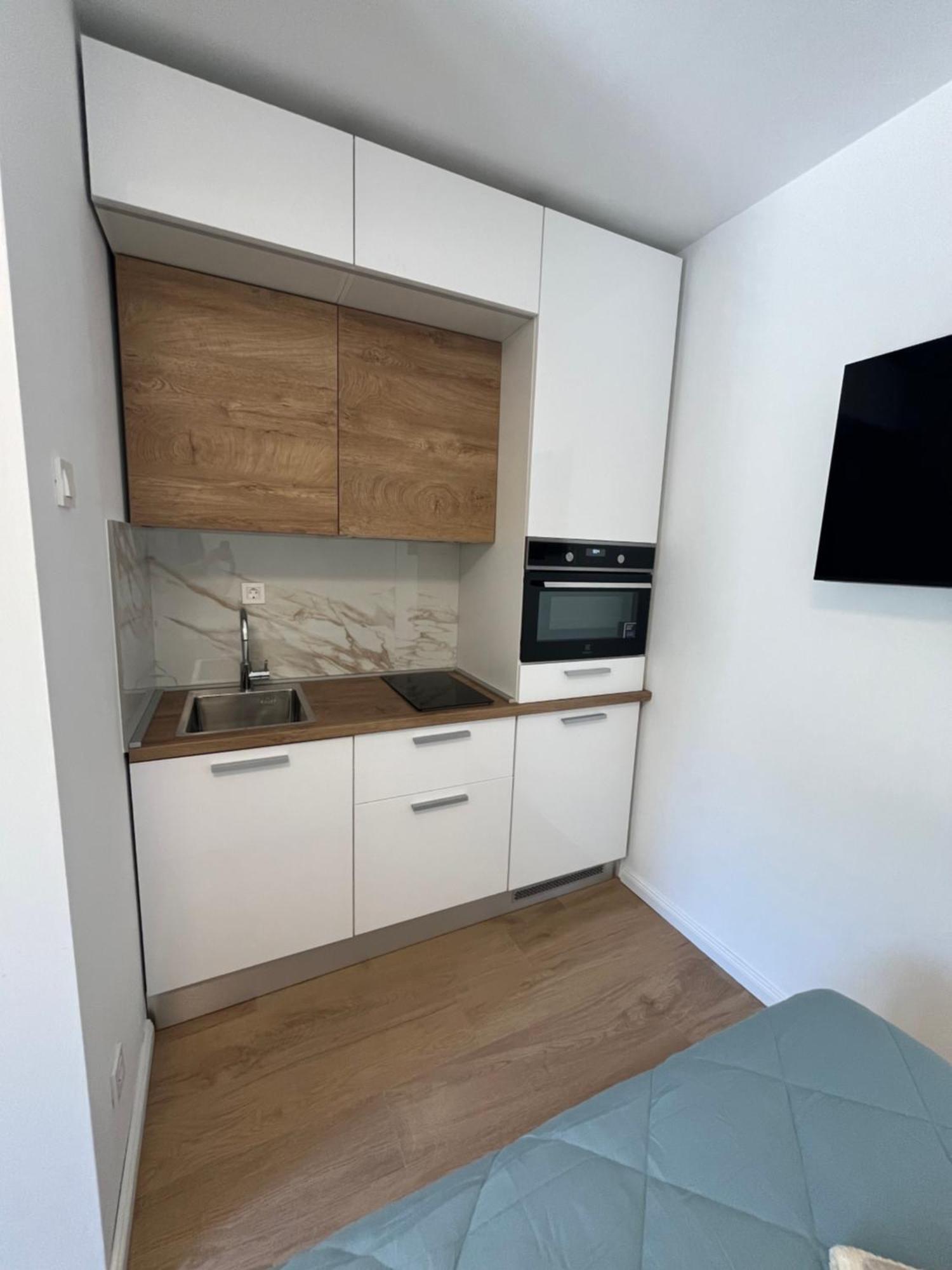 ザダルGreen Oasis For Two, 30 Meters From Seaアパートメント エクステリア 写真
